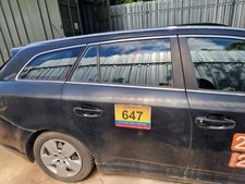 TOYOTA AVENSIS 2009-2015