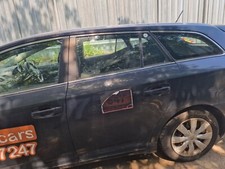 TOYOTA AVENSIS 2009-2014